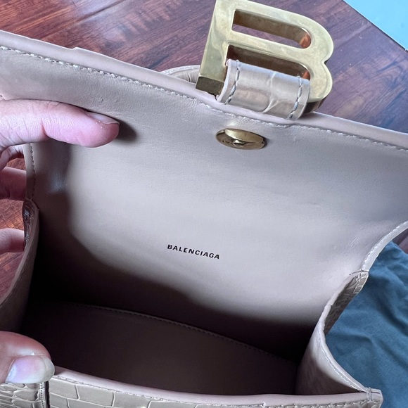 Balenciaga hourglass XS HANDBAG CROCODILE EMBOSSED nude color - Picture 5 of 8